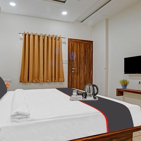 Hotel O Blue Sky Indore Bagian luar foto