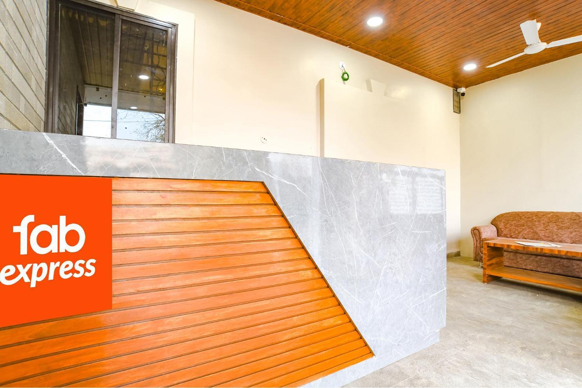 Hotel O Blue Sky Indore Bagian luar foto