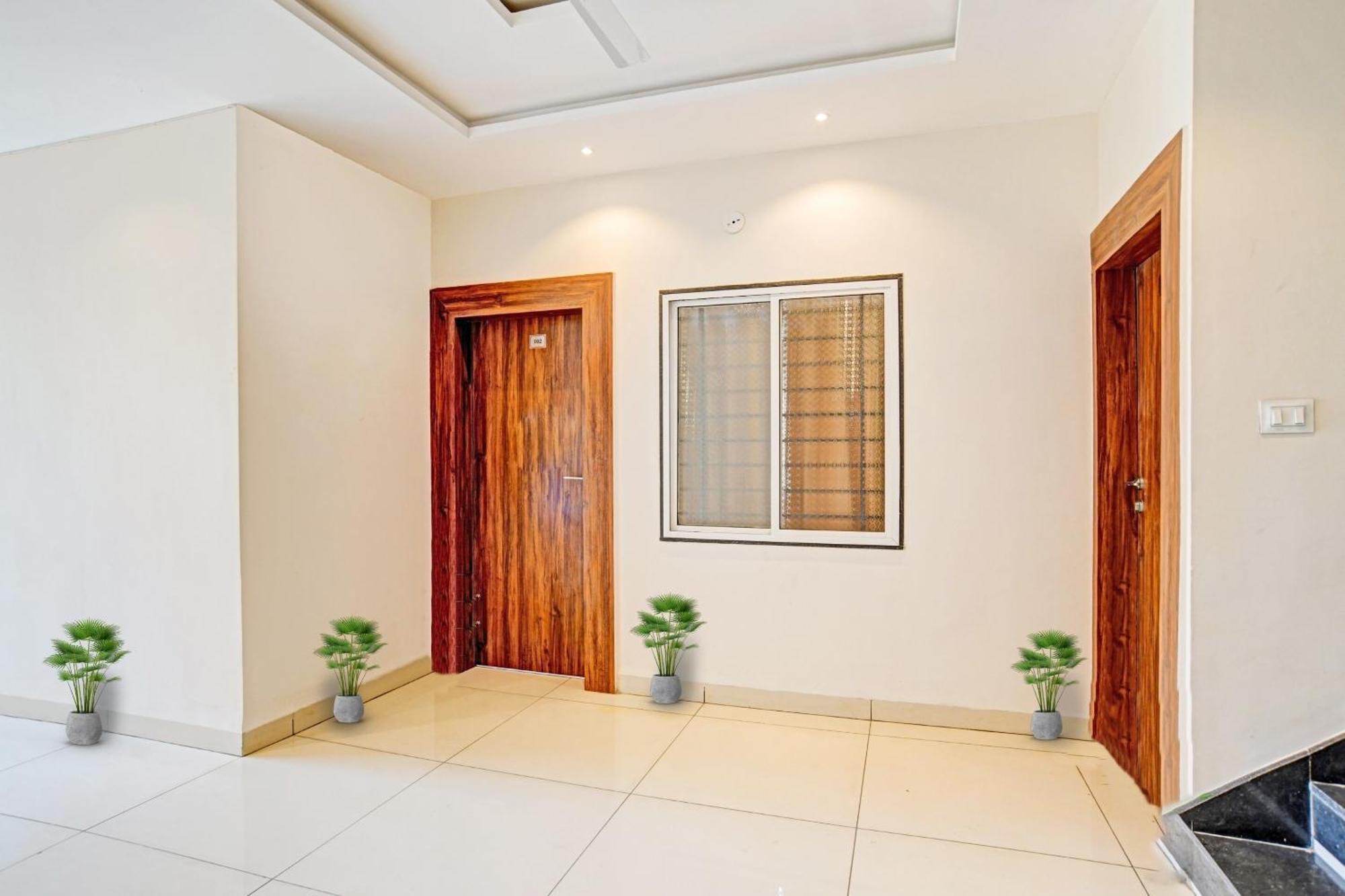 Hotel O Blue Sky Indore Bagian luar foto